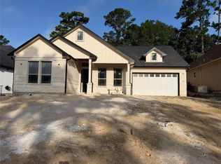 216 Blue Hill Dr, Montgomery, TX 77356