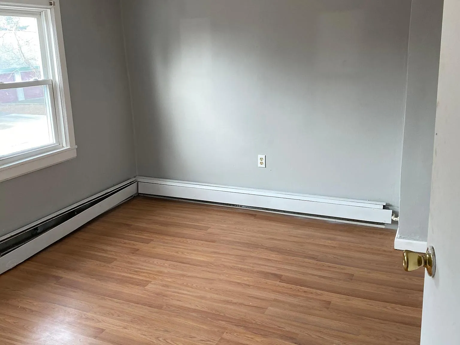121 Marine St — Photo 2