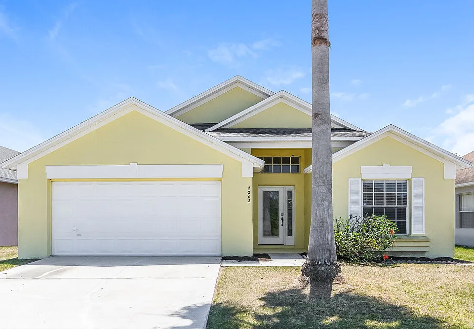 2262 Mallard Creek Cir