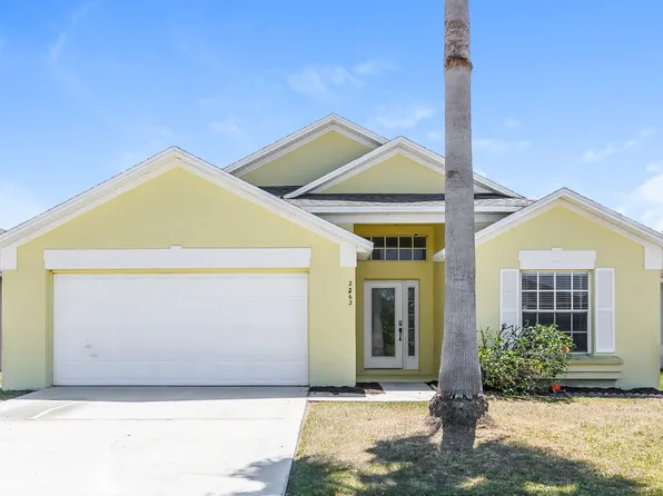 2262 Mallard Creek Cir, Kissimmee, FL 34743