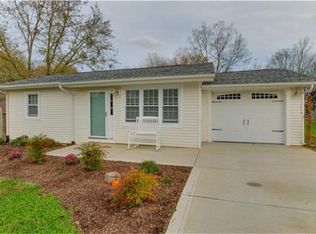 217 Excell Rd, Clarksville, TN 37043