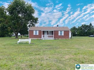 1215 W Macada Rd, Bethlehem, PA 18017