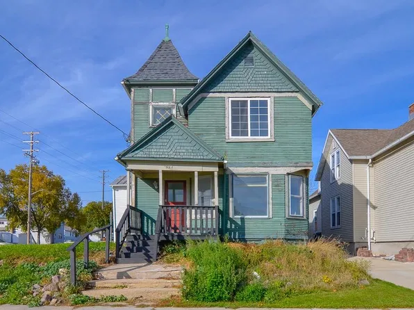 524 Buffalo St, Manitowoc, WI 54220