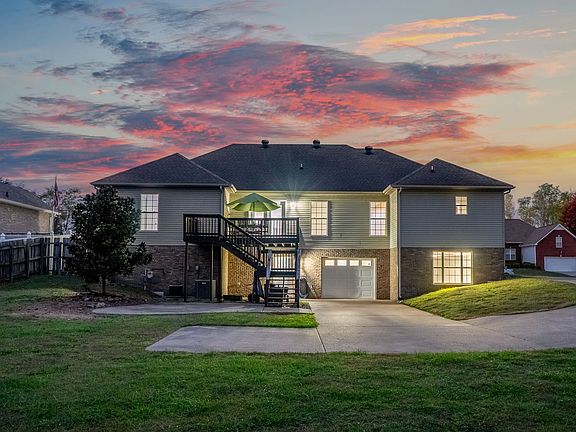 4th image of 229 Cheshire Rd