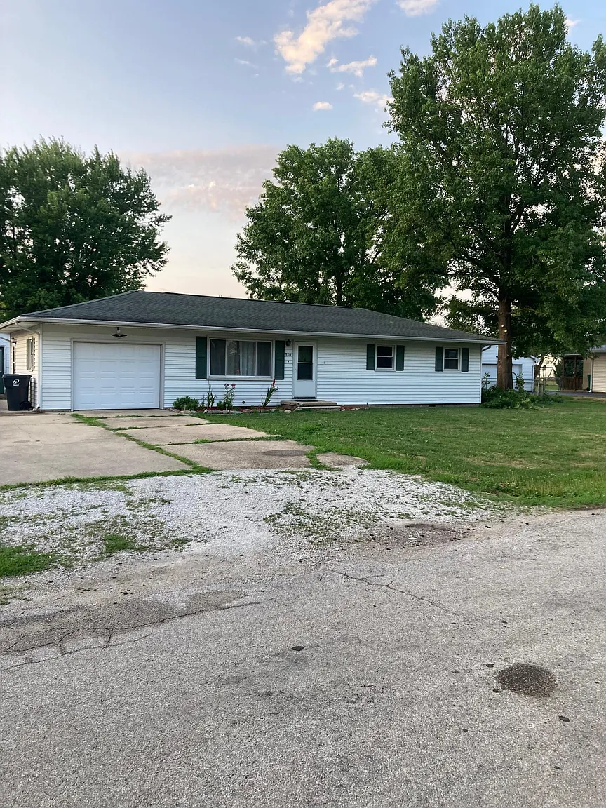 510 Park Dr photo 1