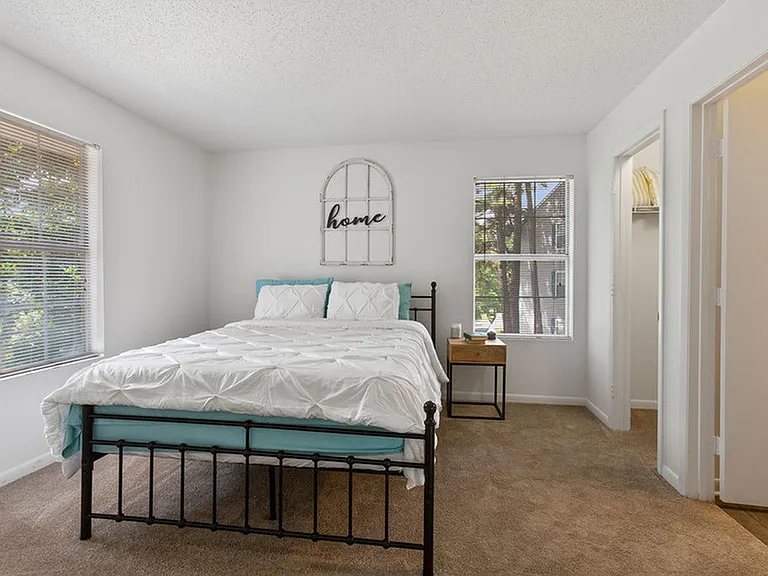 Main Bedroom-Sherwood Deluxe