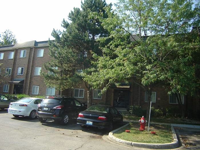 1st image of 901 Buccaneer Dr APT 5