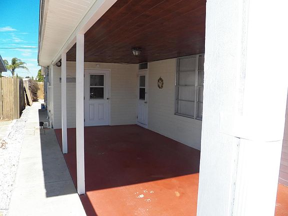 3rd image of 43 Sunny Shore Dr