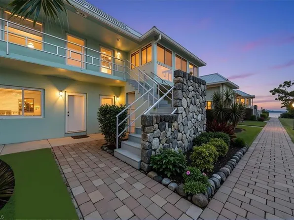 3225 E Riverside DR #17A, FORT MYERS, FL 33916