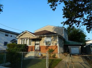 14415 230th St, Springfield Gardens, NY 11413