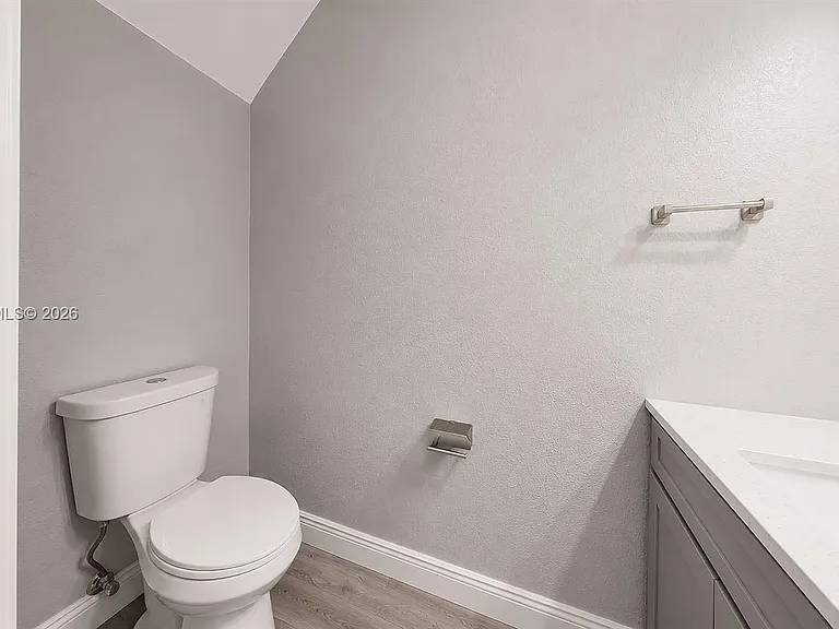16914 SW 137th Pl #16914 — Photo 7