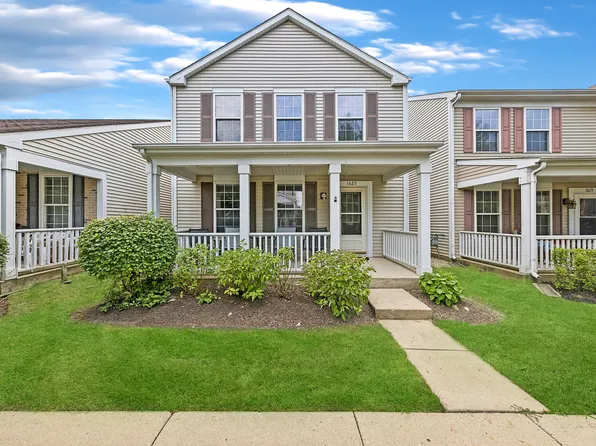1625 Linden Park Ln, Aurora, IL 60504