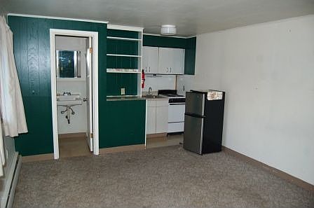 2nd image of 1904 Rickert St APT 39