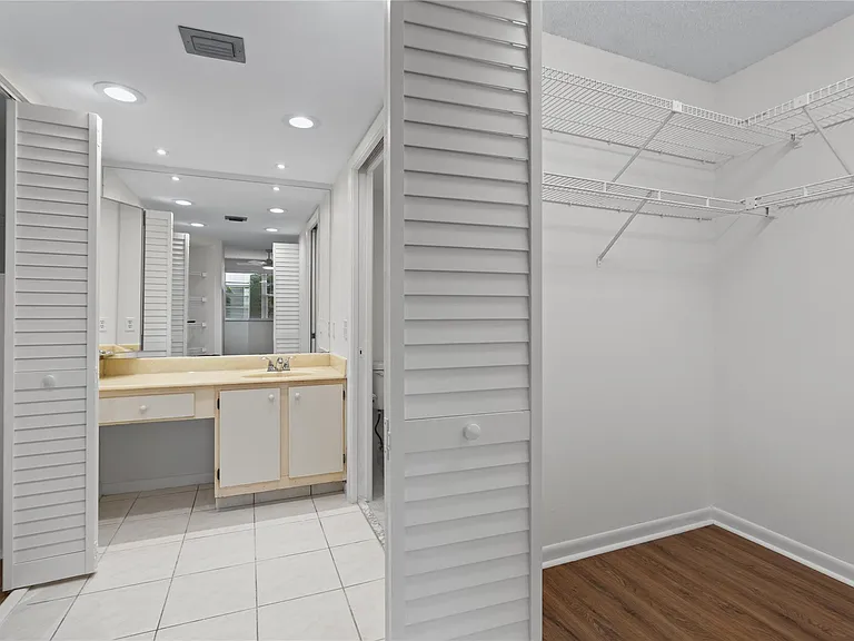 1801 Eleuthera Point #J3 — Photo 20