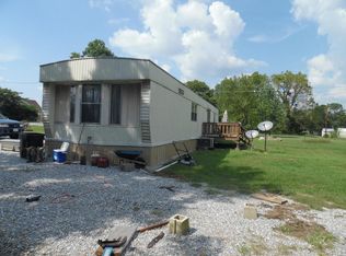 218 Green St, Licking, MO 65542