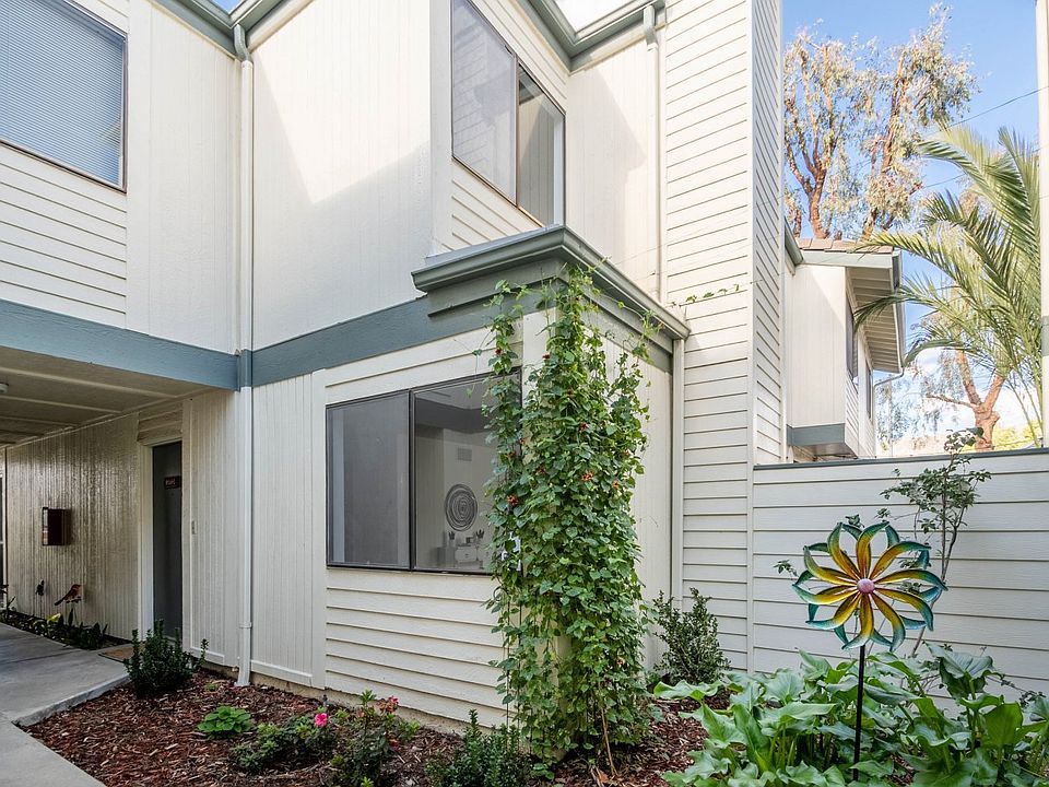1st image of 10550 Sunland Blvd Unit 3