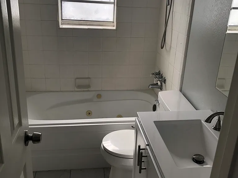9444 Kroetz Dr — Photo 17
