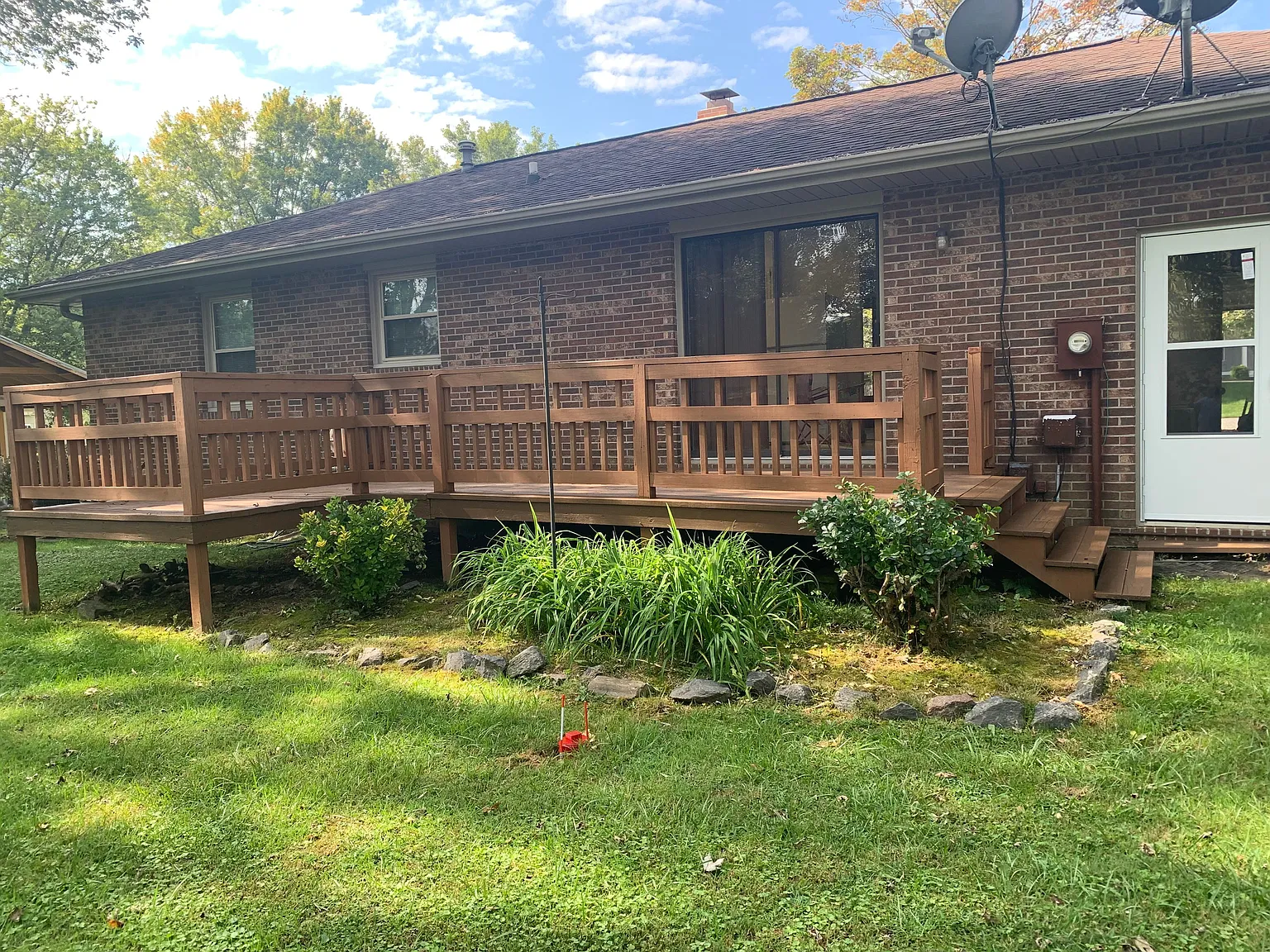 Charming 3 bedroom home near Etowah Elementary — Photo 2