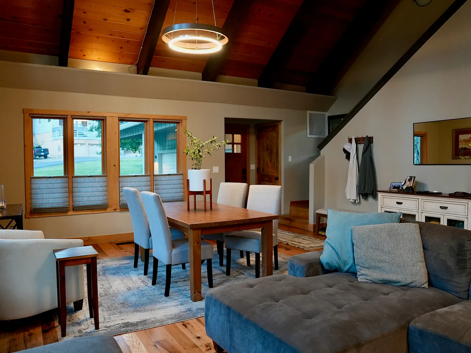3 bed, 1650 sqft, $3,900 — Photo 4