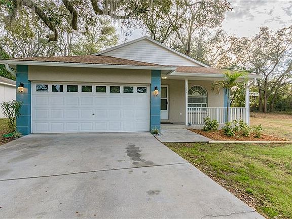 2nd image of 1744 Poinsettia Ave