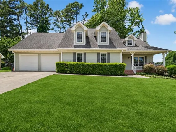 598 Saddletop Ln, Lawrenceville, GA 30044