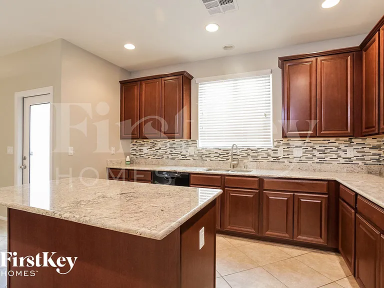 9352 Pearblossom Sky Ave — Photo 6