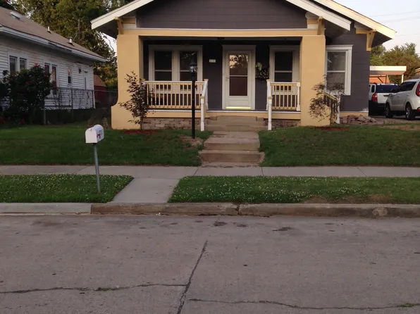 1211 S Lewis Pl, Tulsa, OK 74104