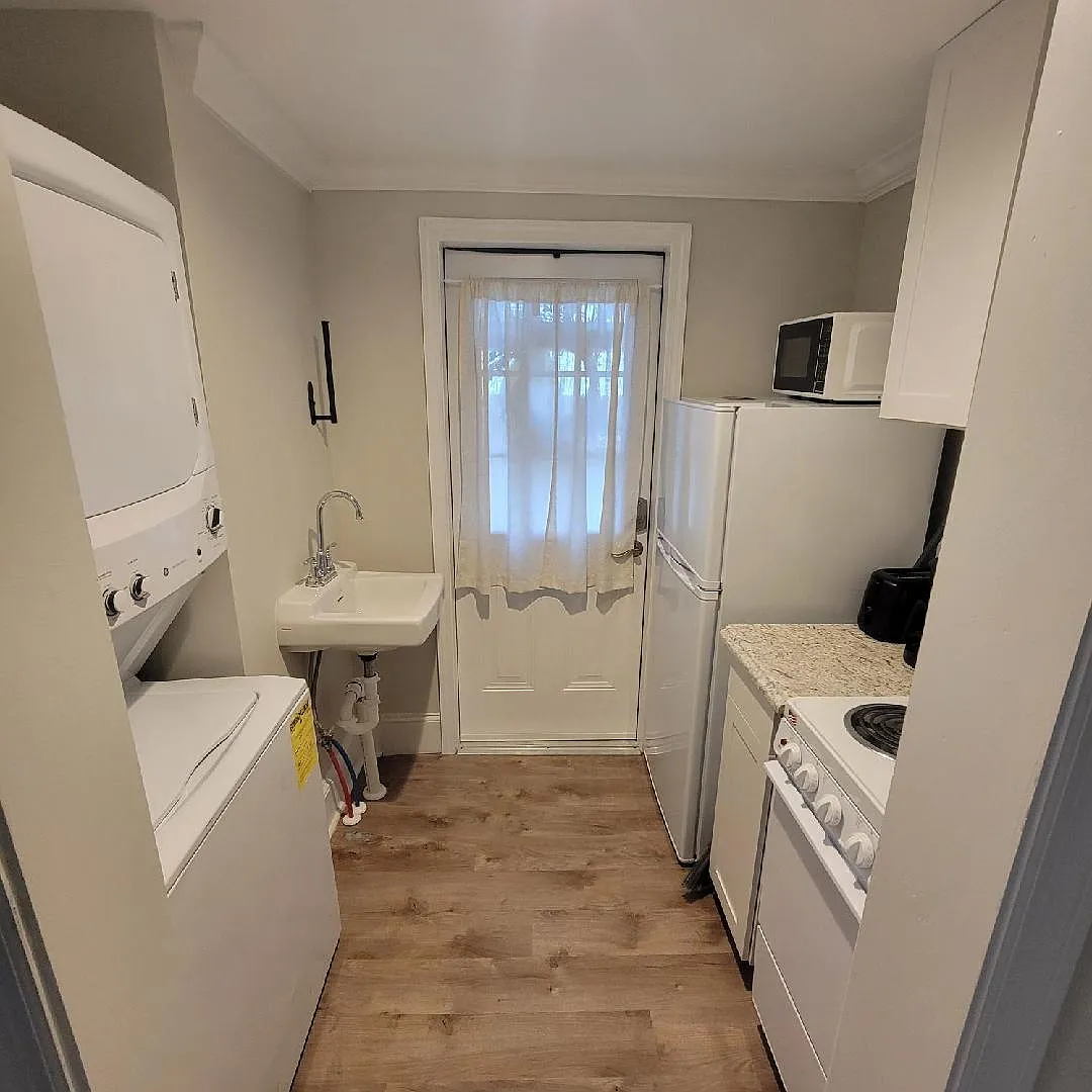 1 bed, $1,400 — Photo 1