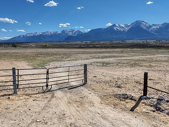 3rd image of Arizona Street