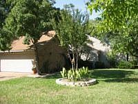 1st image of 2700 Sandy Cir