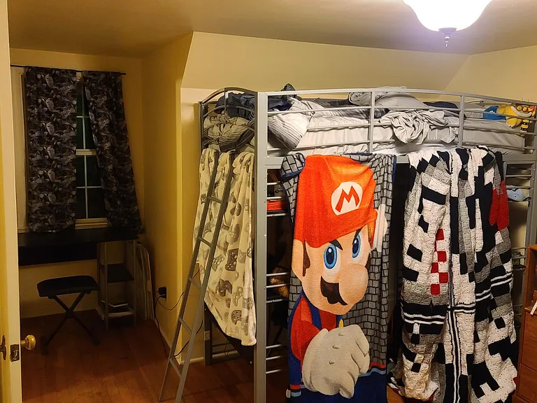 Upstairs bedroom #1