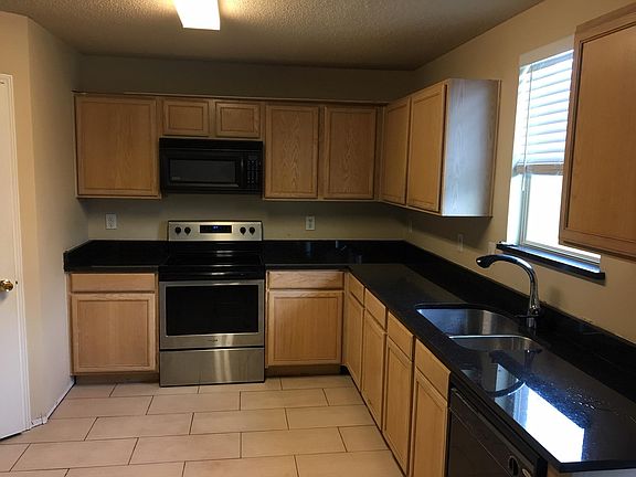 2nd image of 1205 Wisdom Dr