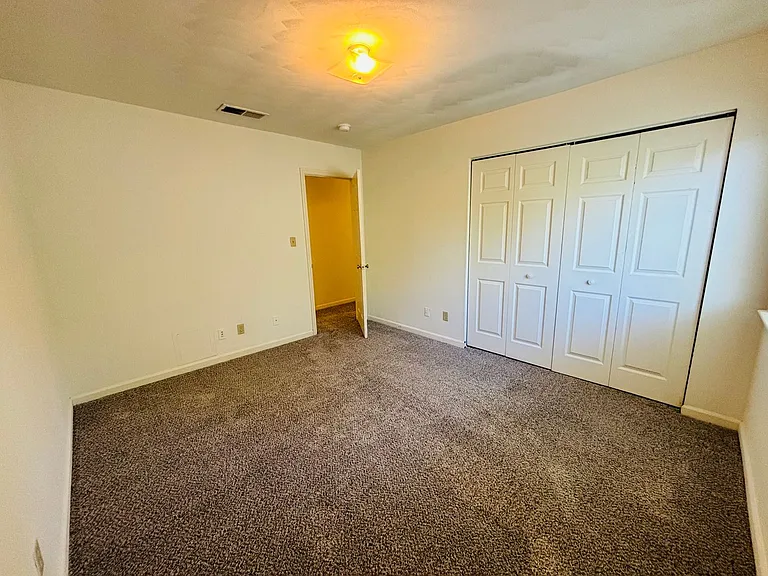 401K Berryfield Ln — Photo 6