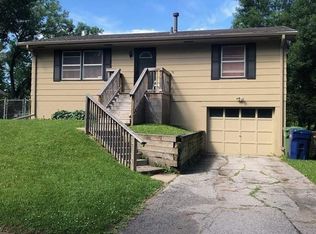 1214 Bryan Ave, Bellevue, NE 68005