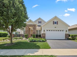 3832 Chesapeake Ln, Naperville, IL
