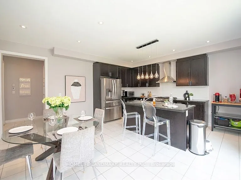 35 Mowder Dr — Photo 3