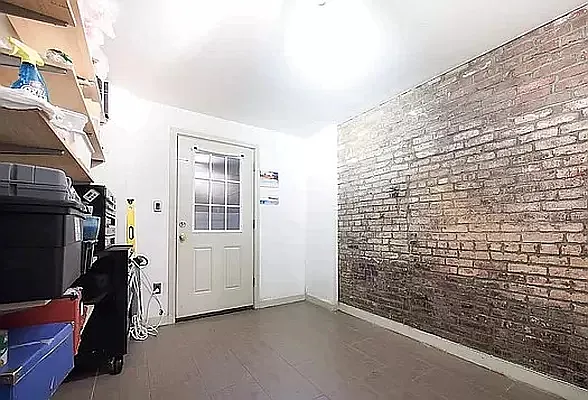 Rented by Brickview NYC Realty NYV LLC | media 12