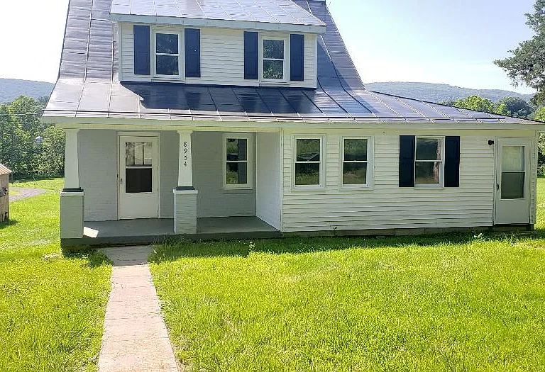 8954 Fort Valley Rd — Photo 1