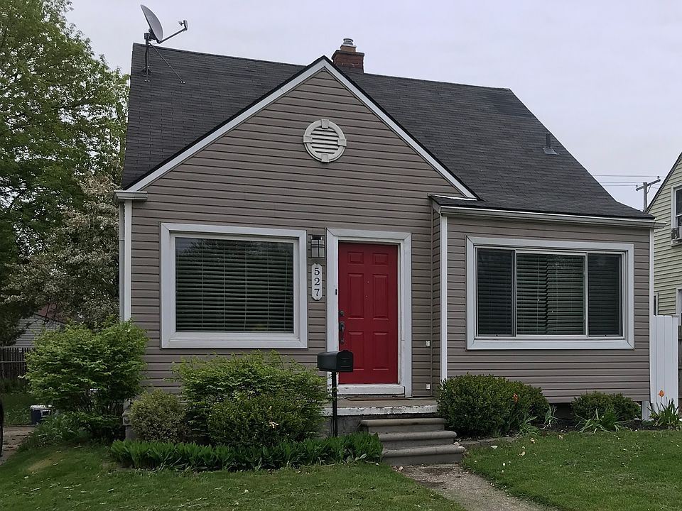 527 S Campbell 3 Bed 2 Bath