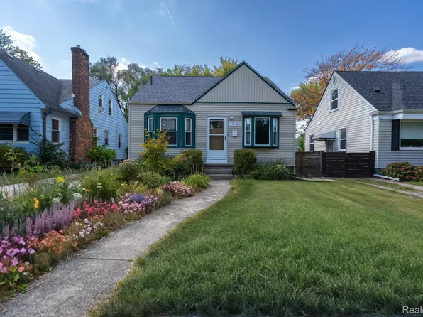 1941 Hyland St, Ferndale, MI 48220