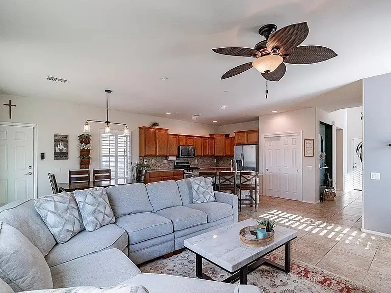 10561 E Willow Shade Pl — Photo 20