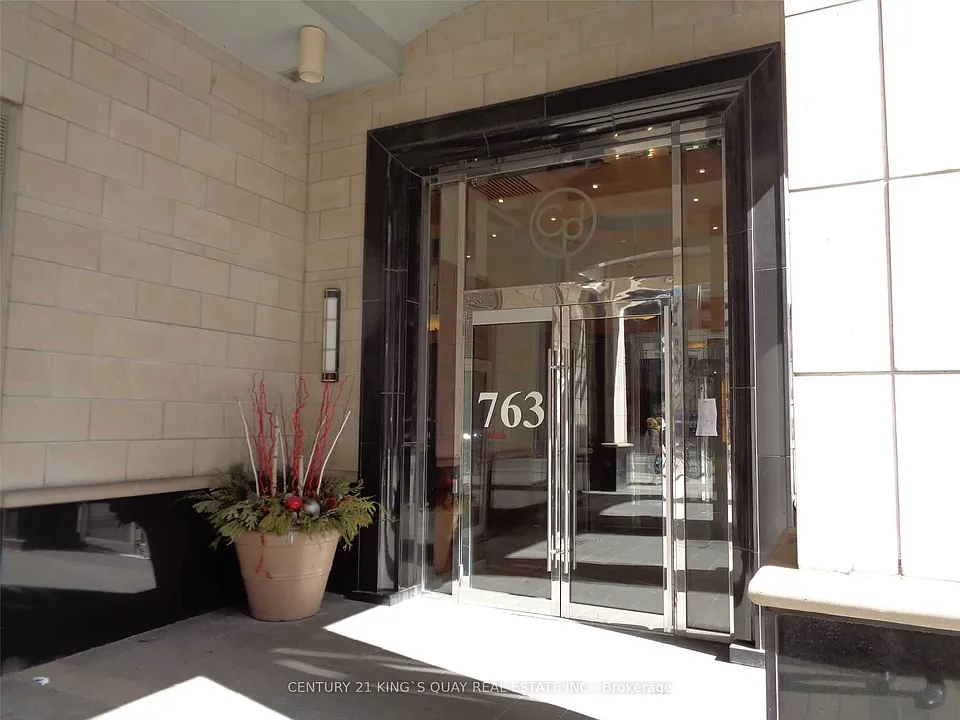 763 Bay St #2714