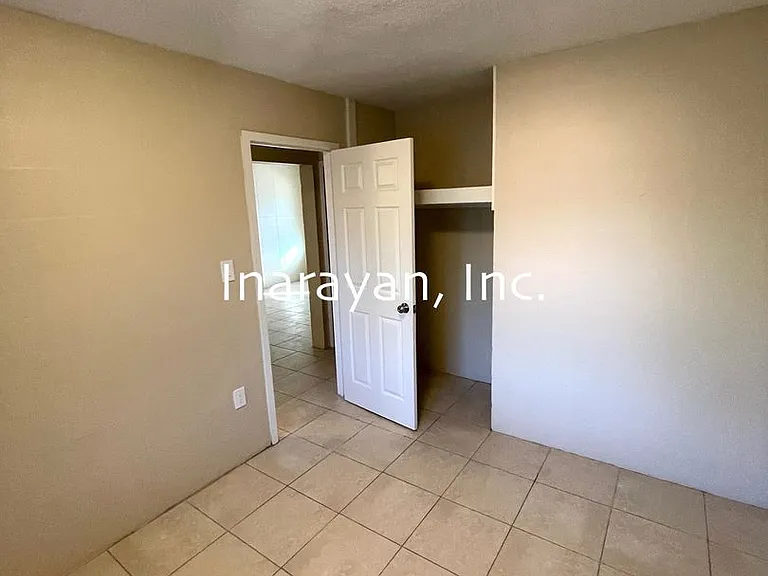 1011 Dewitt Dr #1013 — Photo 13