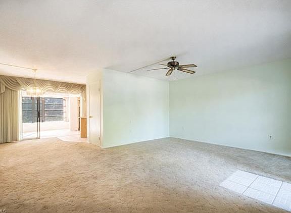 4th image of 7400 College Pkwy APT 1A