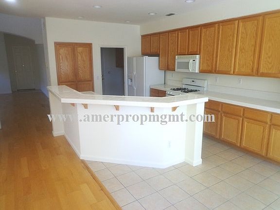 2nd image of 2082 New Hampshire Way