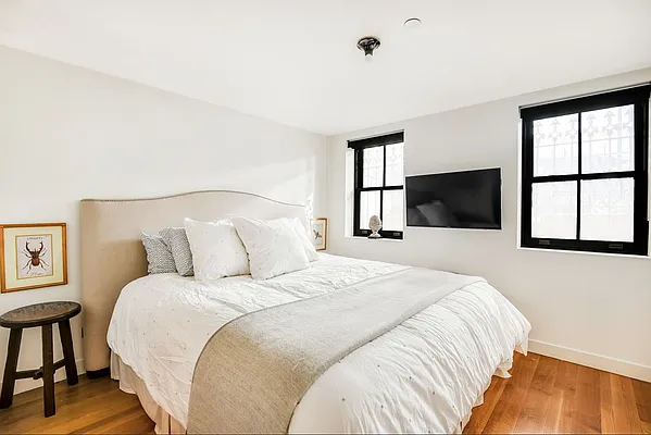 Rented by Compass | media 14