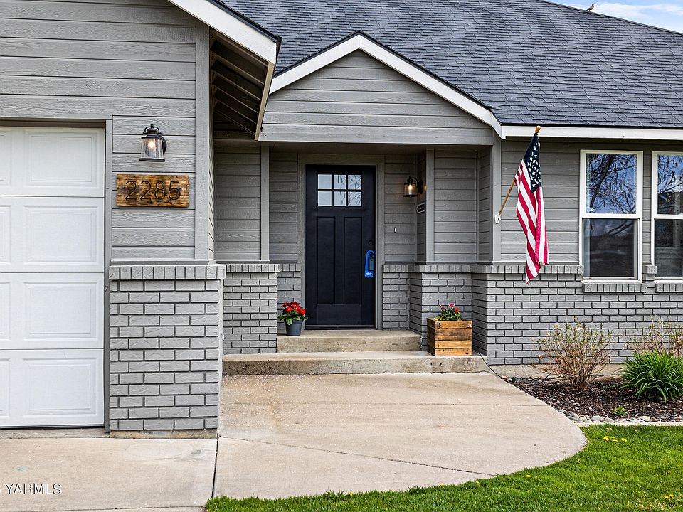 2285 Selah Loop Rd, Selah, WA 98942 Zillow