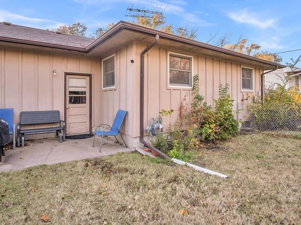 210 S Lincoln St, Hillsboro, KS 67063