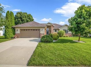 680 W Main St, Evansville, WI 53536