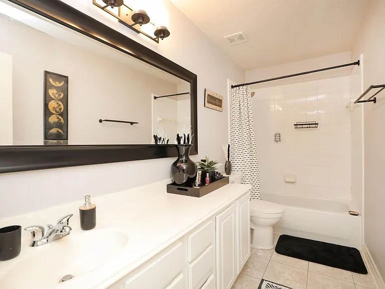 8410 Brighton Lake Ln — Photo 34
